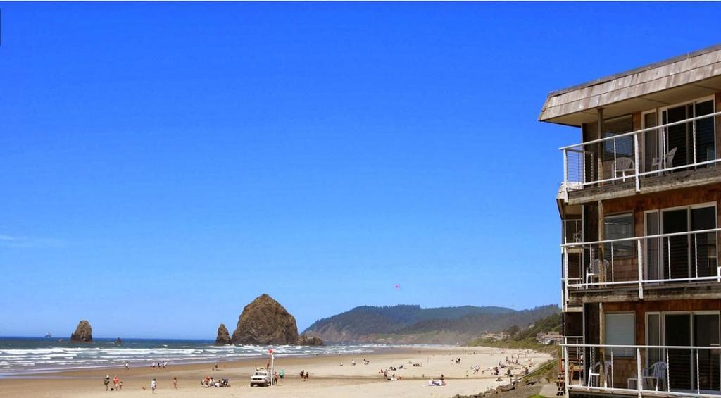 Tolovana Inn Cannon Beach Bagian luar foto